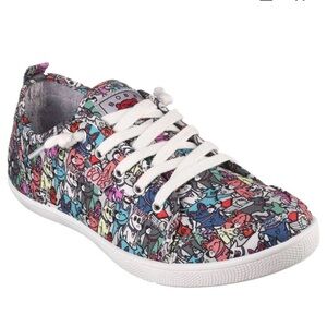 BOBS B CUTE -FRIENDS FUR EVER WOMENS SLIP ON SNEAKERS DOG PRINT CANVAS SHOE SZ 7